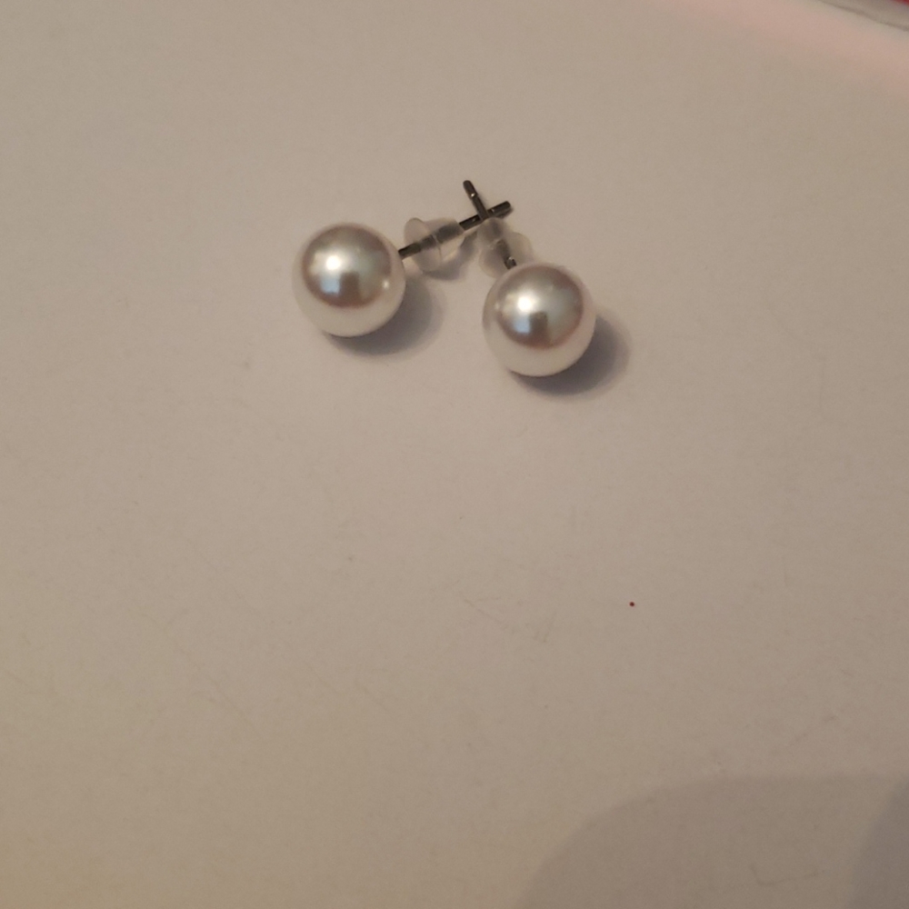 4/$10 large pearl stud earrings